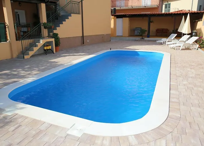 Sprljan Apartamento *